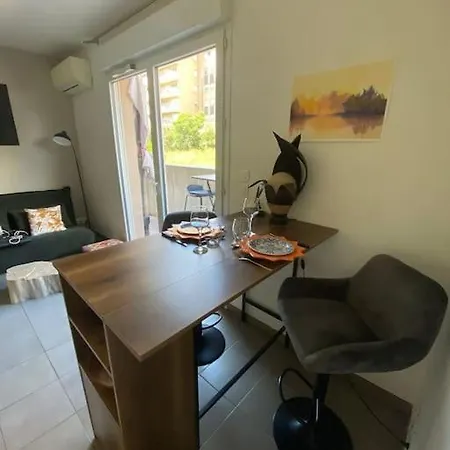 Appartement Cosy Climatise Dans Residence Fermee Sarrola-Carcopino Buitenkant foto